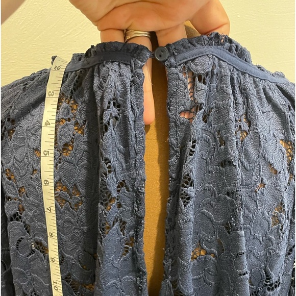 Free people M navy Olivia Lace Top Blouse - Picture 6 of 10